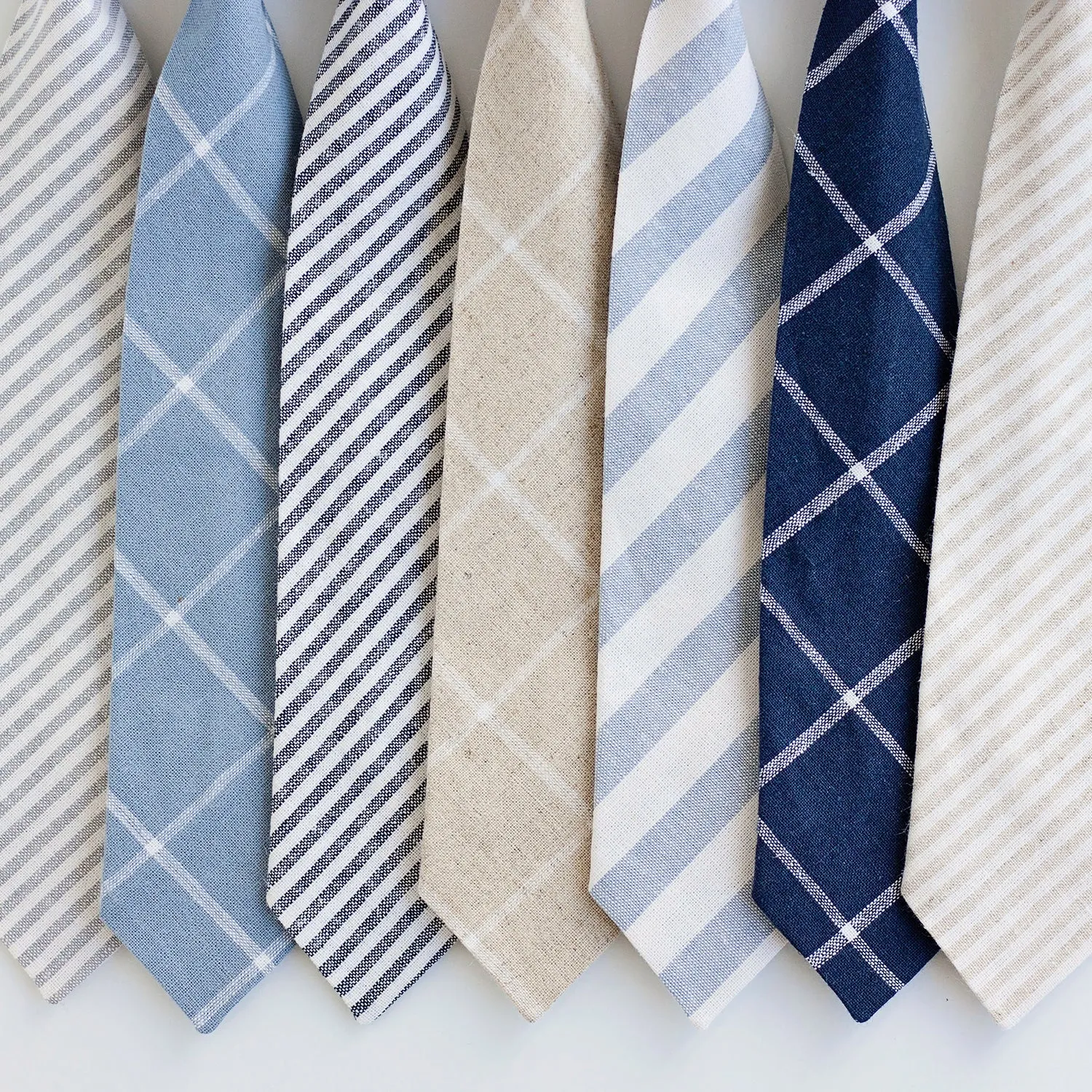 Boy's Necktie / Natural Linen Window Pane