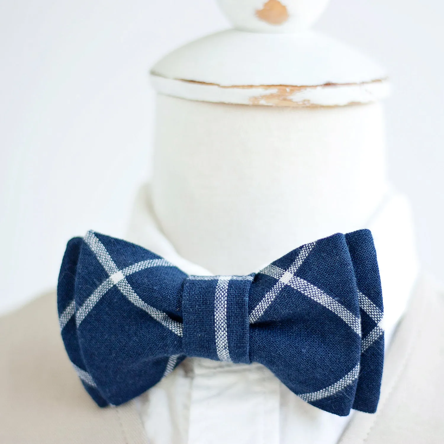 Boy's Pocket Square / Navy Linen Window Pane