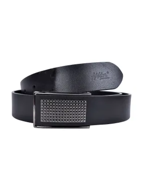 It 136 Black Leather Belts