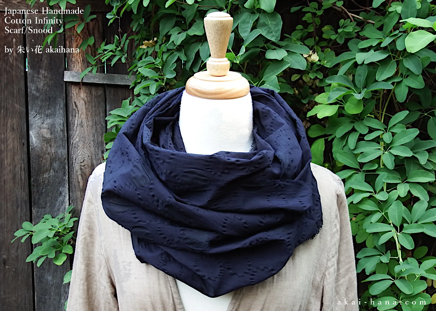 Japanese Infinity Snood Scarf, Enshuku Cotton, Dots Dark Navy, sif0011