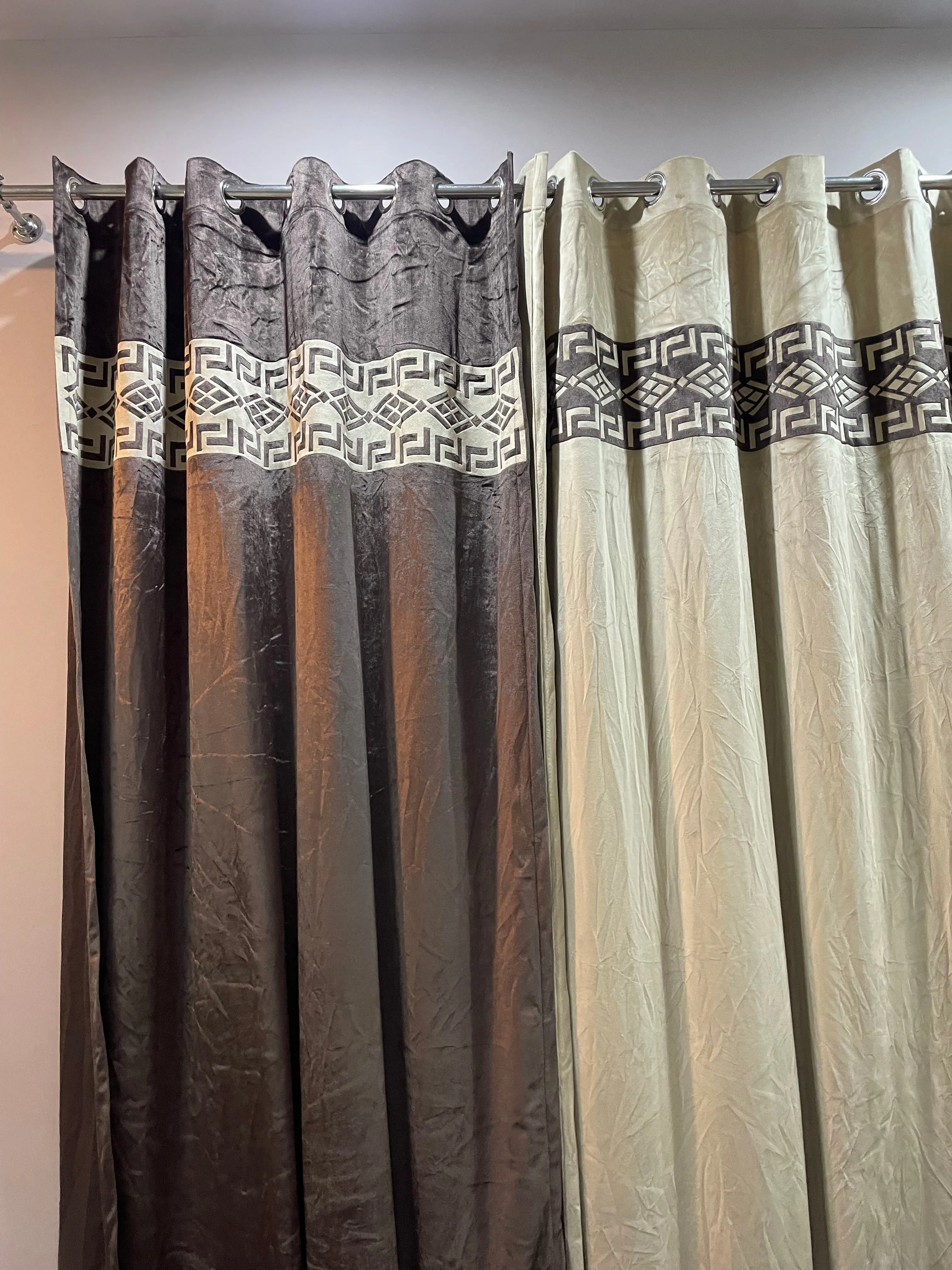 Luxury Velvet Curtains front Border double tone